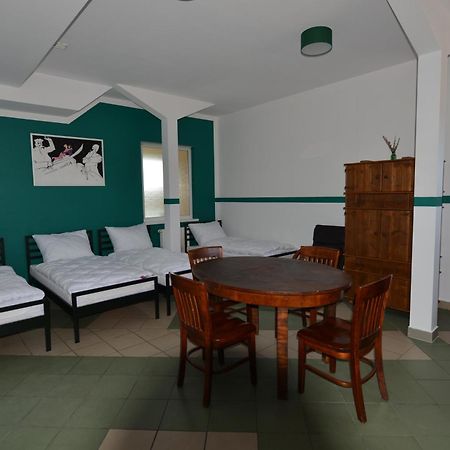 Pokoje Goscinne U Klimosza Pogwizdow Exterior foto